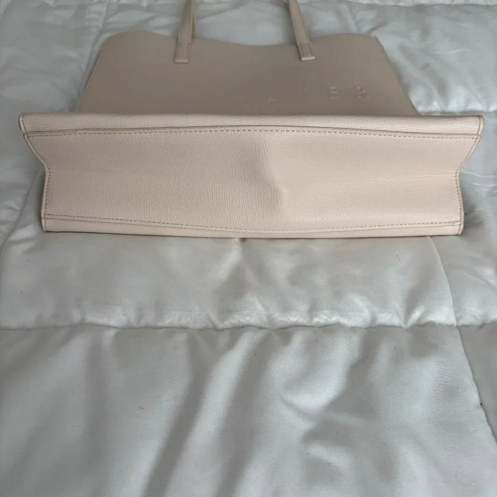 Ted Baker London The ICON Beige Medium Tote Luxury Commuter Chic Quiet Luxury